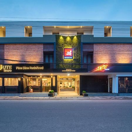 Time Square Boutique Hotel & Spa Alappuzha Dış mekan fotoğraf