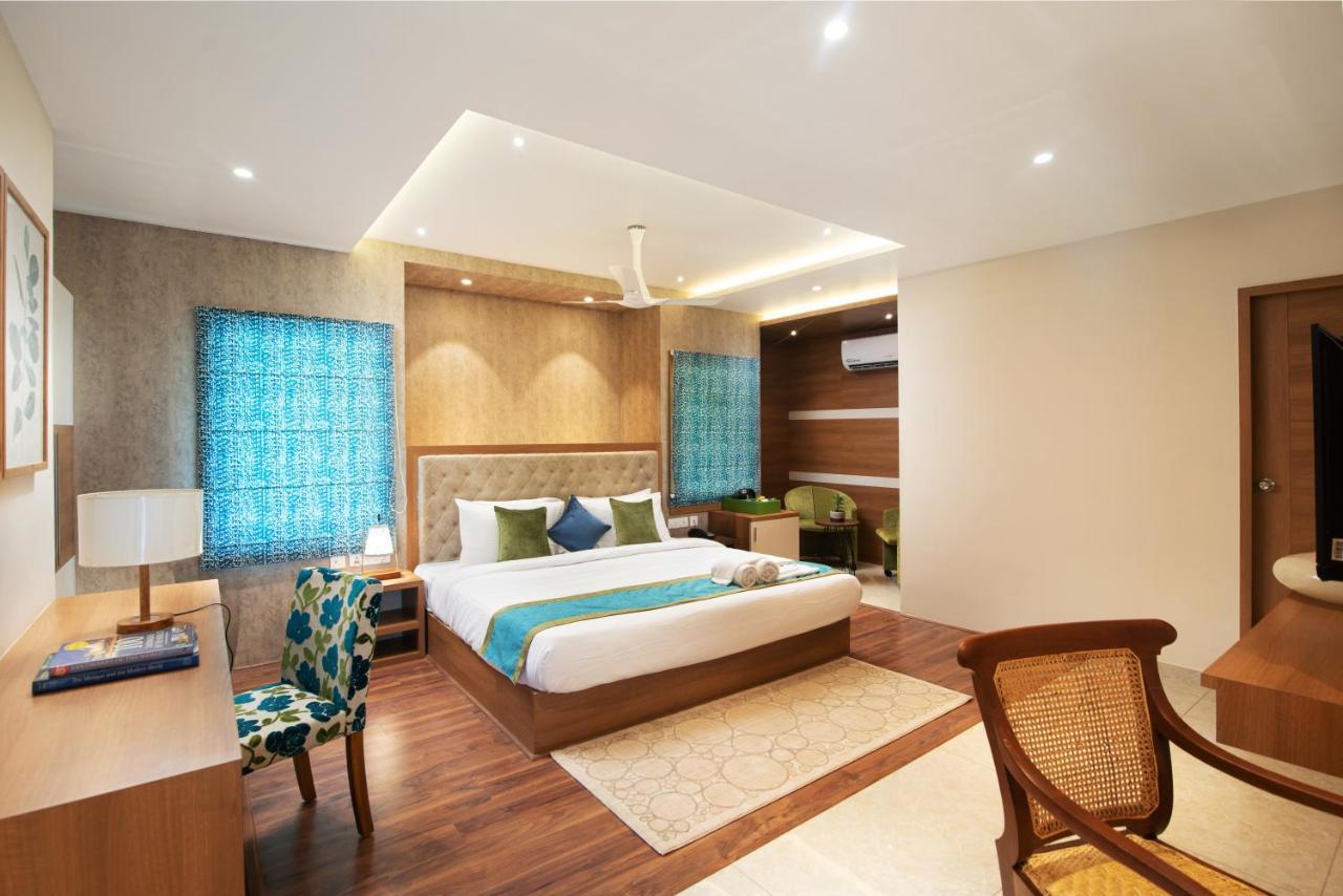 Time Square Boutique Hotel & Spa Alappuzha Dış mekan fotoğraf